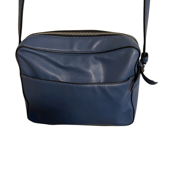 DKNY EUC Blue PU Leather Crossbody Bag No Callouts - Picture 2 of 13